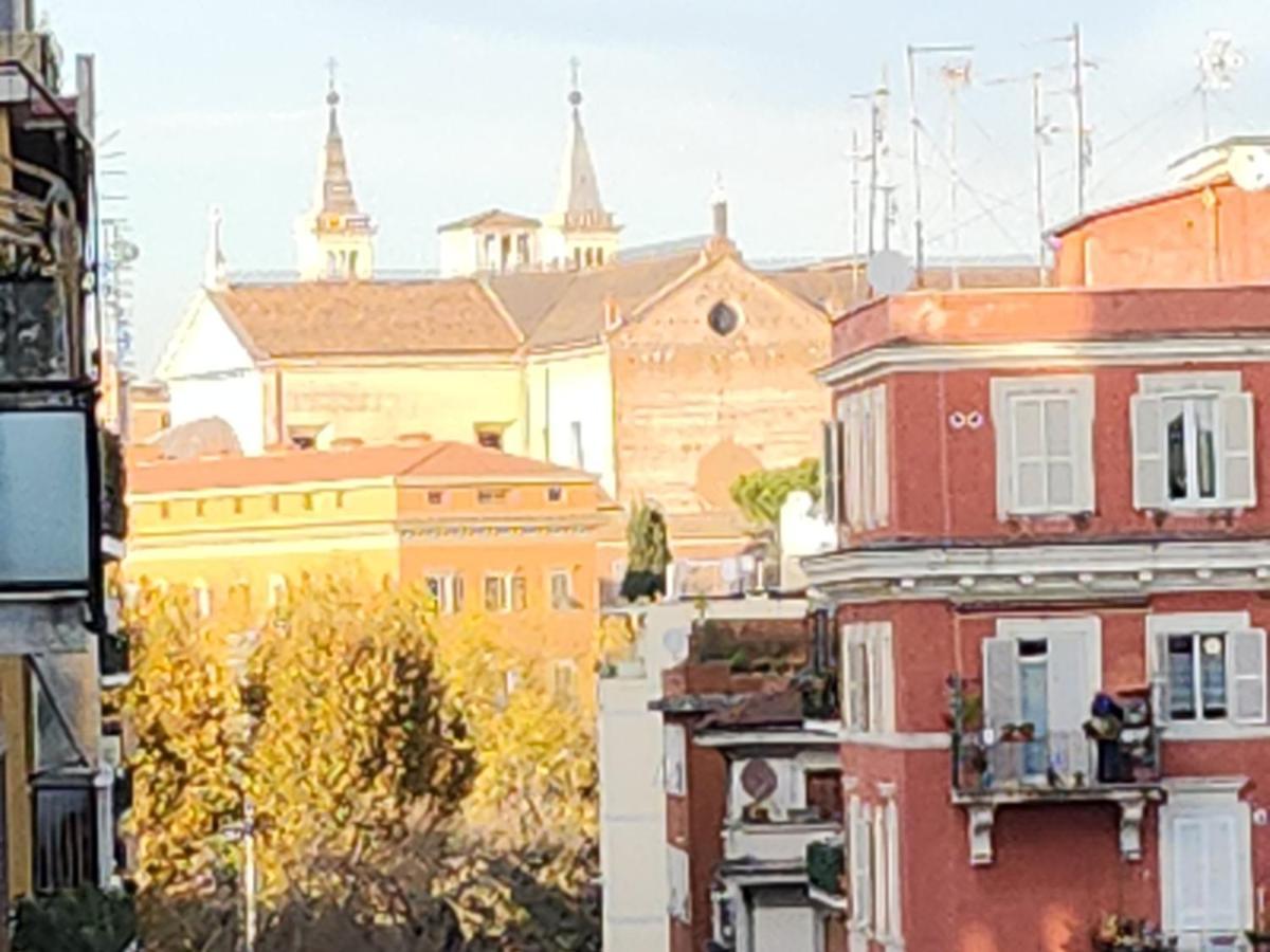 Casa Su Colosseo San Giovanni Рим Екстер'єр фото