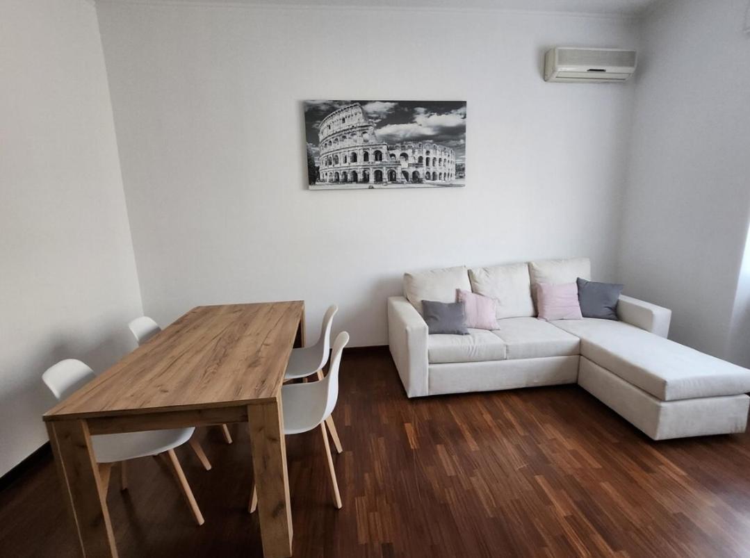 Casa Su Colosseo San Giovanni Рим Екстер'єр фото